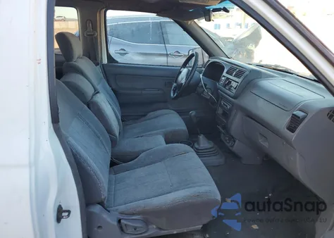 2000 Nissan Frontier King Cab Xe from USA, damaged, VIN 1N6DD26SXYC324610